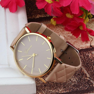 Reloj Cuarzo con Cuero de Lujo